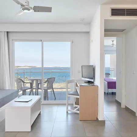 Nereida Apartamento 3*